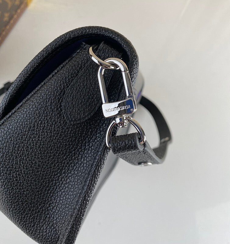Dragons Bags ln Luxury Bag --60747