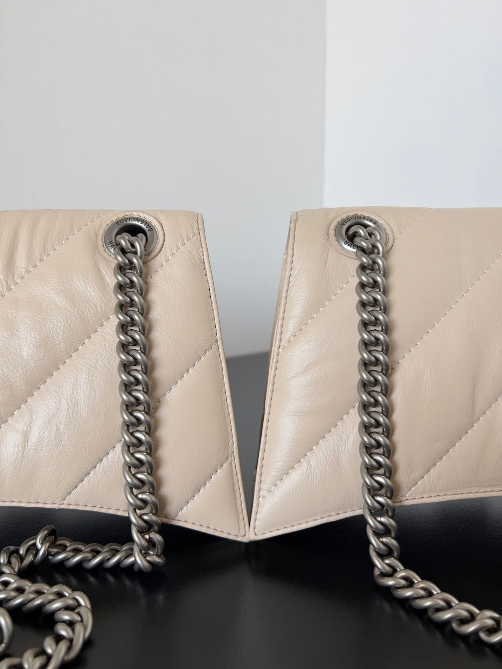Dragons Bags Balenciaga Luxury Bag --111204