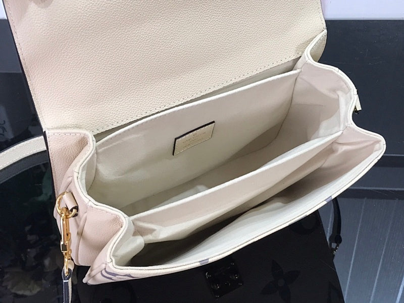 Dragons Bags ln Luxury Bag --59413