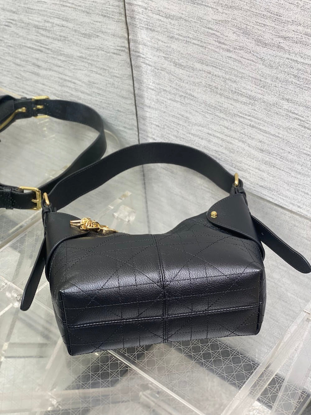 Dragons BagsDiorn Luxury Bag --116077