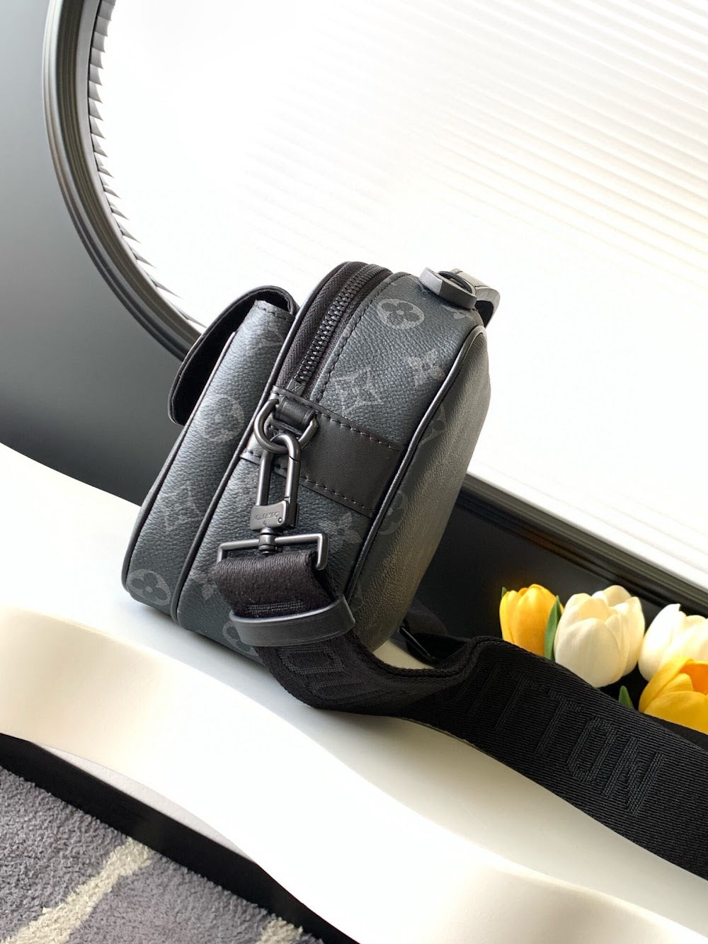 Dragons Bags ln Luxury Bag --71061