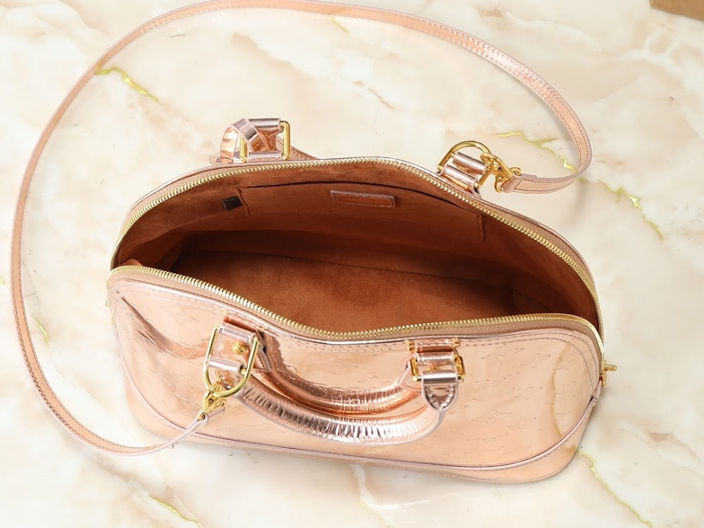 Dragons Bags ln Luxury Bag --77730