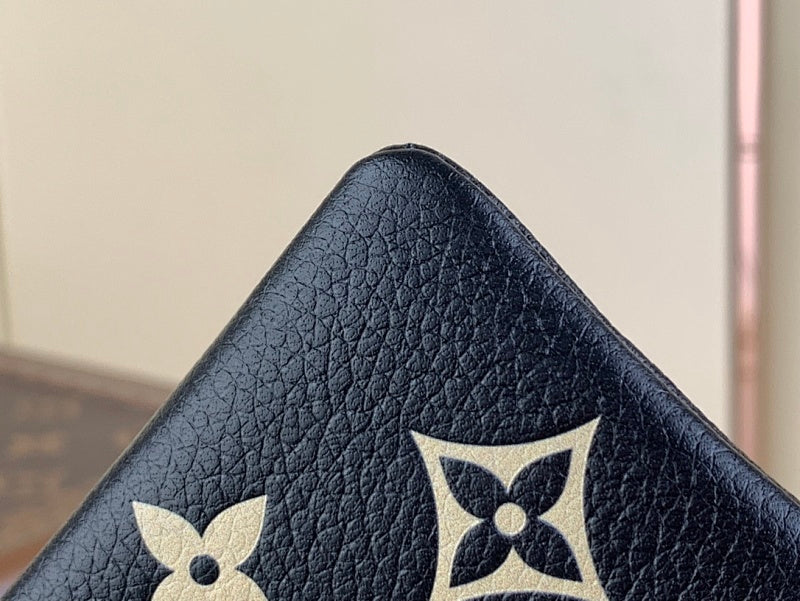 Dragons Bags ln Luxury Bag --68152