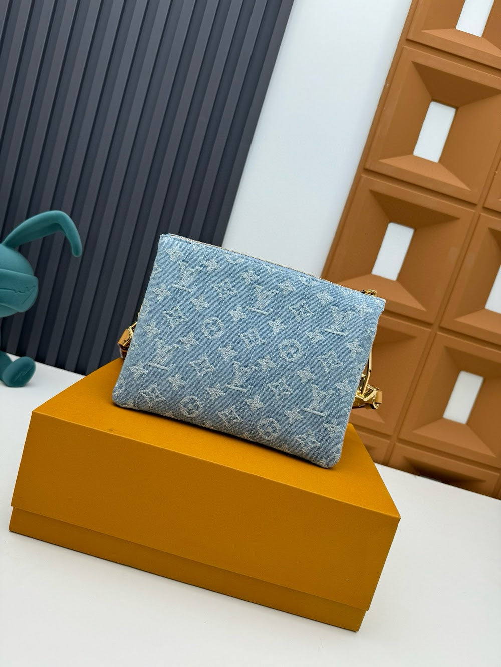 Dragons Bags ln Luxury Bag --81471