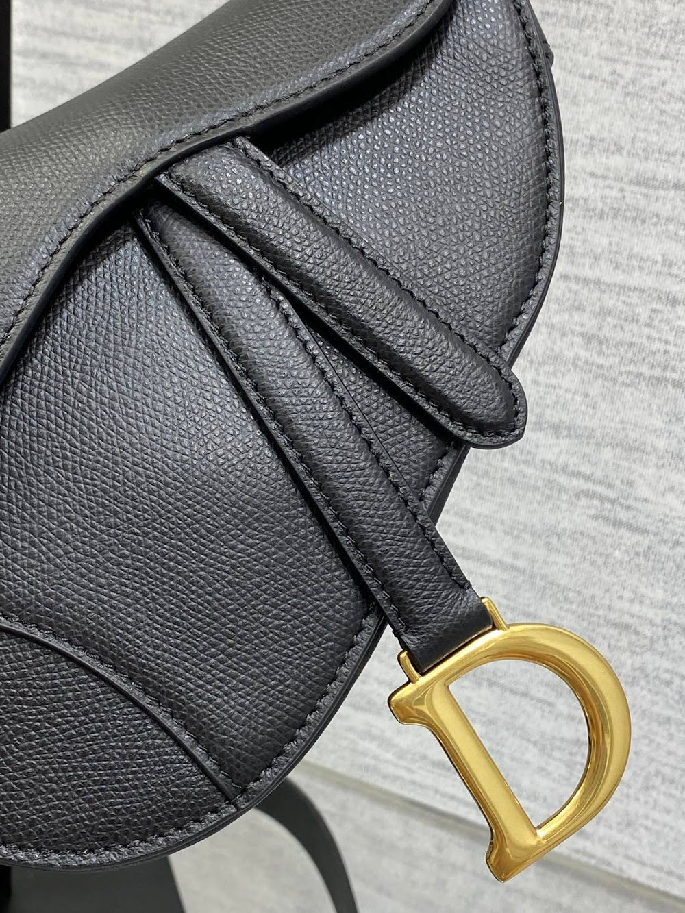 Dragons BagsDiorn Luxury Bag --114992