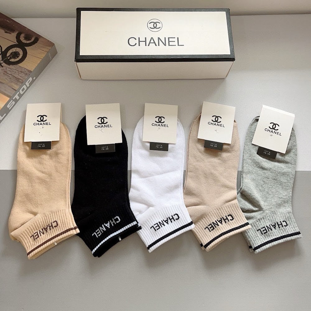 Dragons Bags Premium Luxury Socks --98136