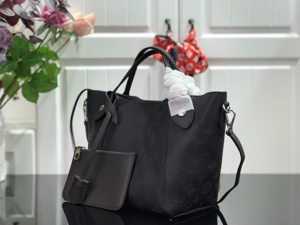 Dragons Bags ln Luxury Bag --65938