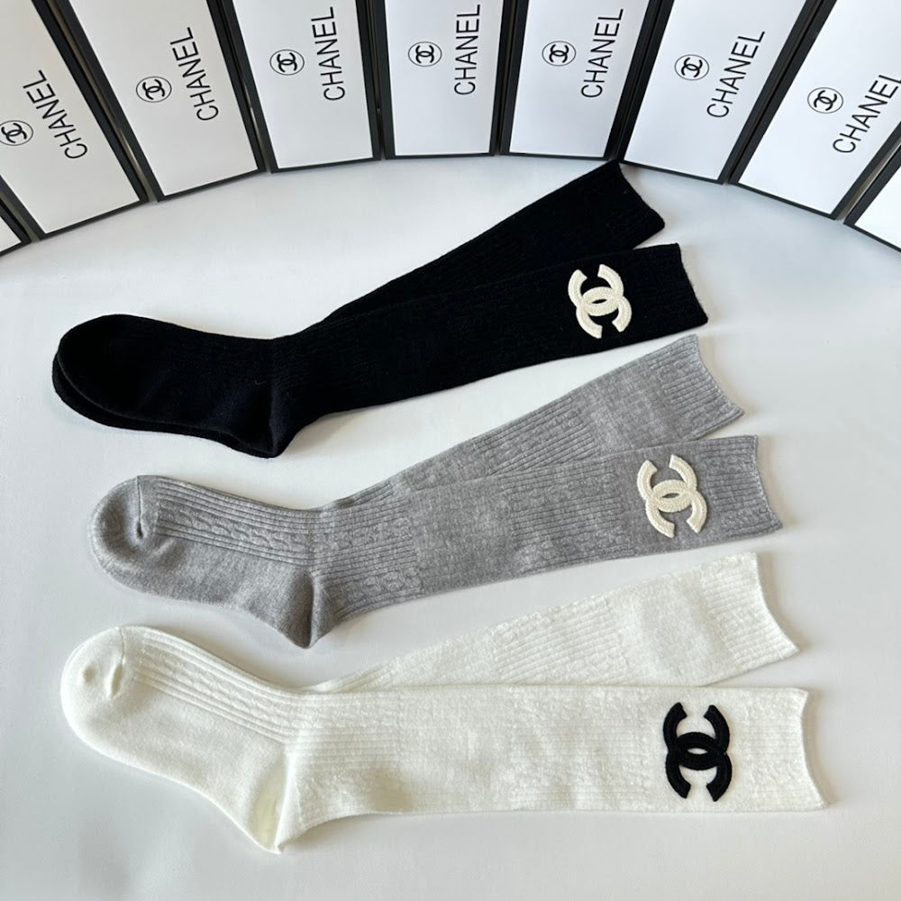 Dragons Bags Premium Luxury Socks --97774