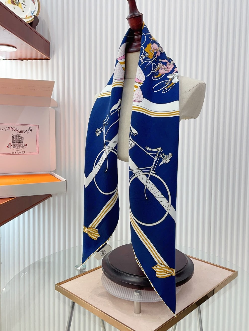 Dragons Bags Premium Designer Scarf --98861