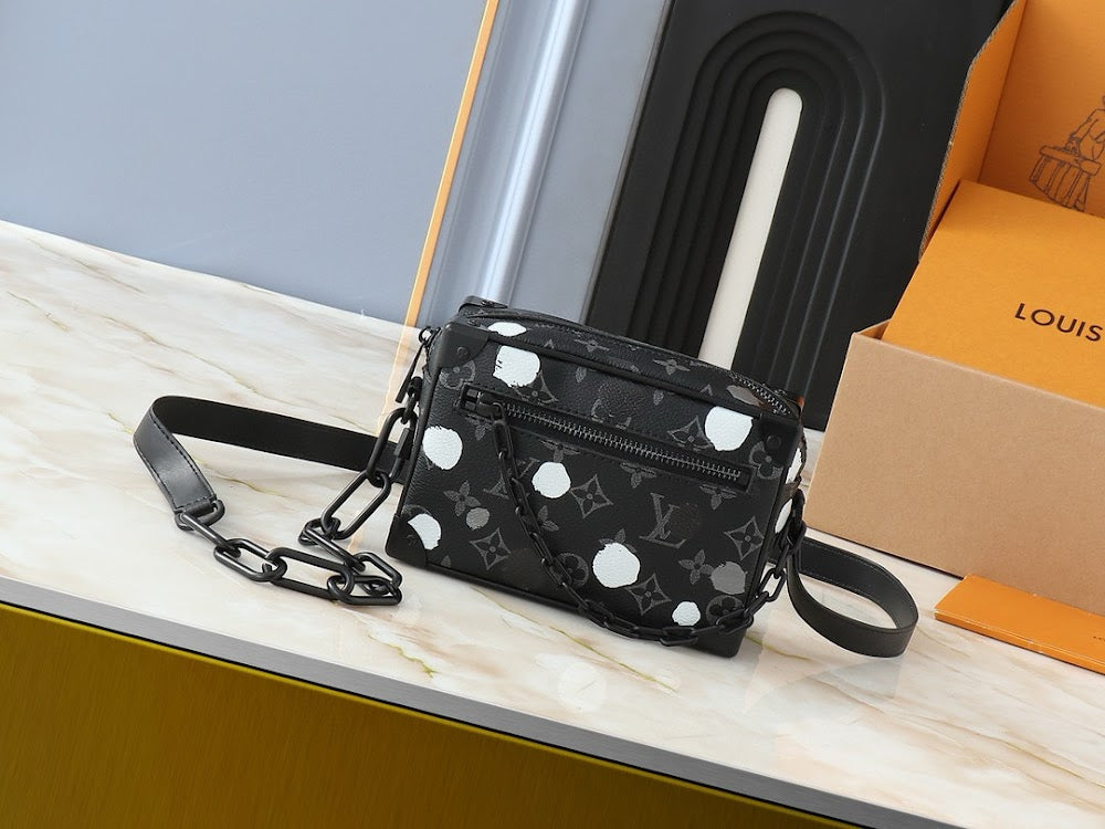 Dragons Bags ln Luxury Bag --81598