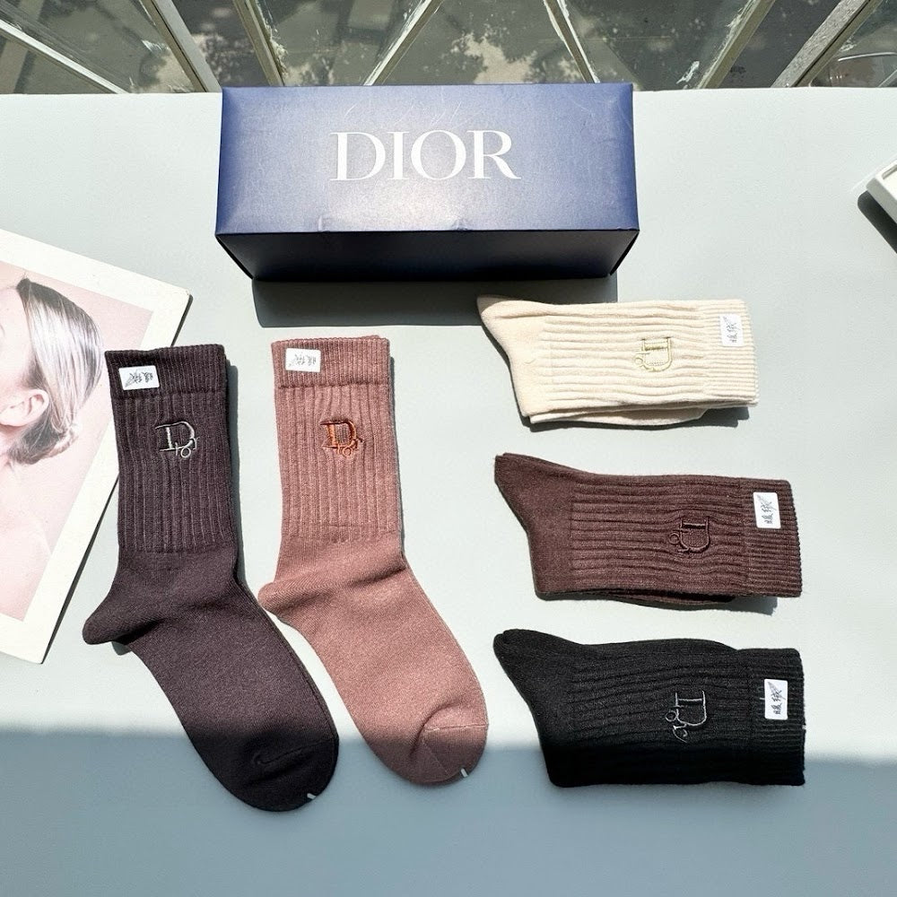 Dragons Bags Premium Luxury Socks --98719