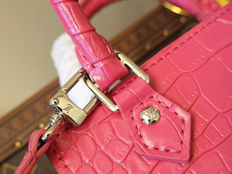 Dragons Bags ln Luxury Bag --66670