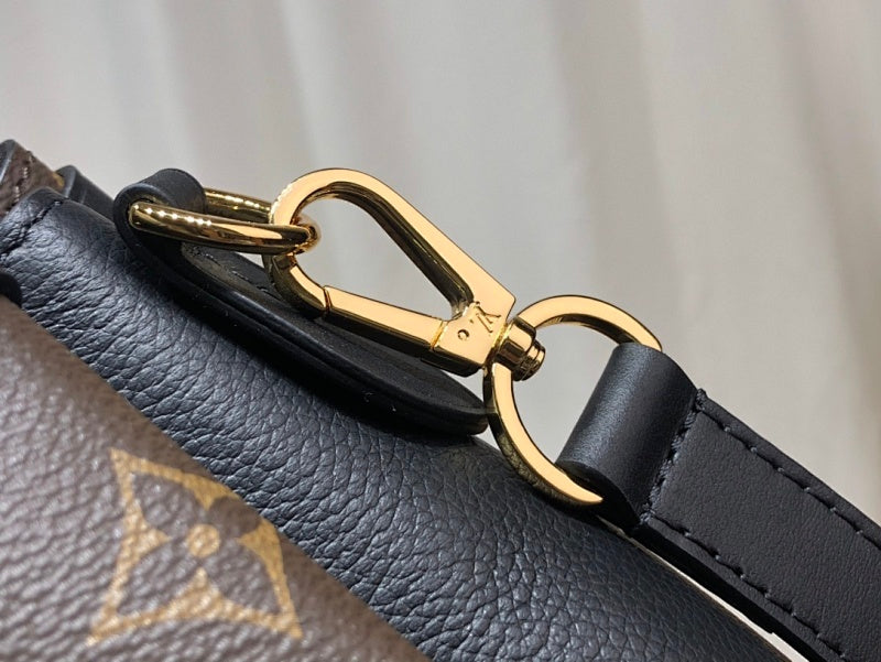 Dragons Bags ln Luxury Bag --60136