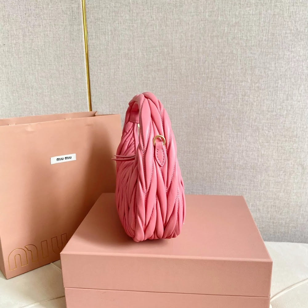 Dragons Bags Miun Miun Luxury Bag --123124