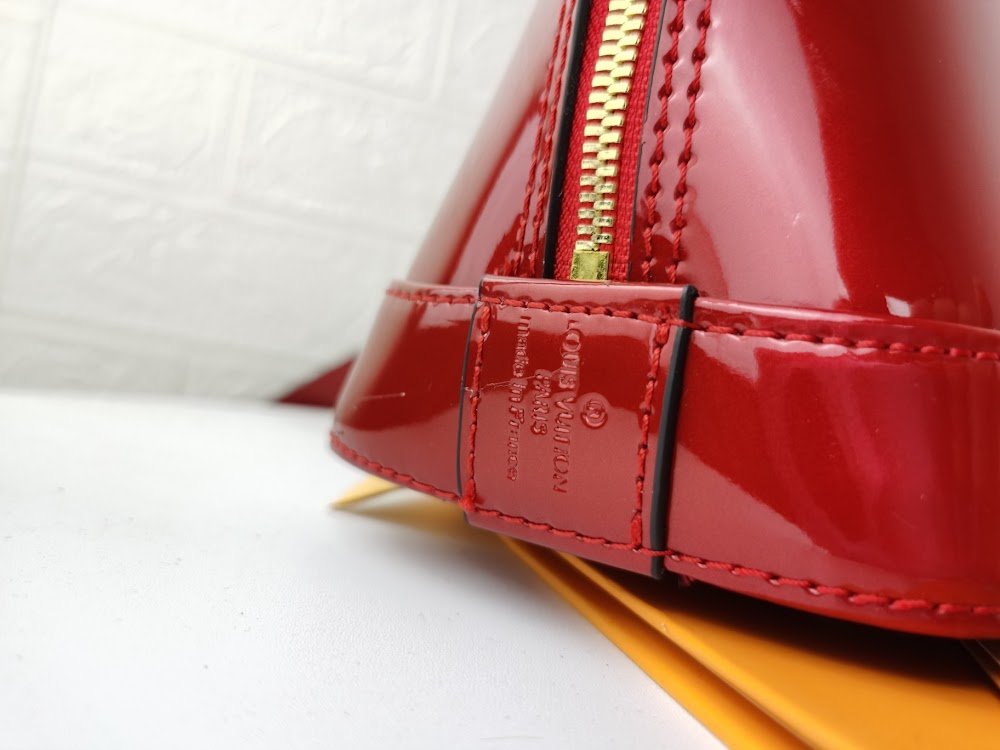 Dragons Bags ln Luxury Bag --78140