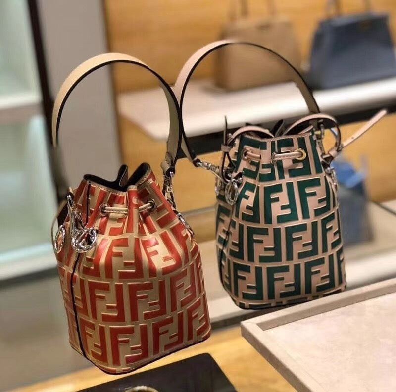 new-designer-premium-bags-nm15063