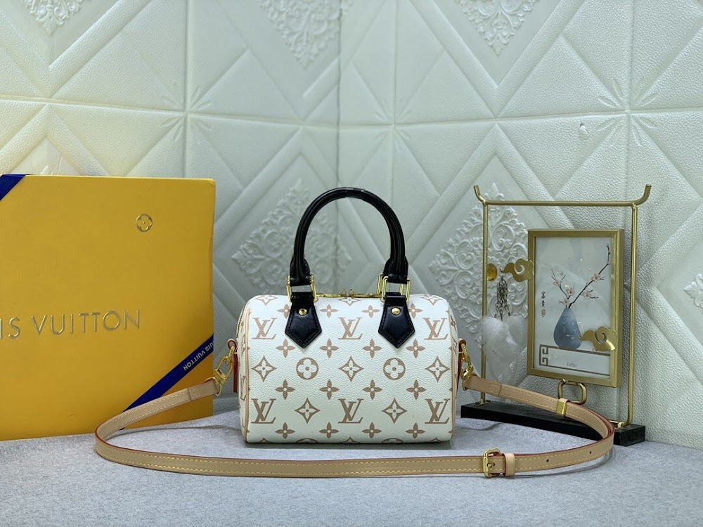 Jessica Bags ln Luxury Bag --75997
