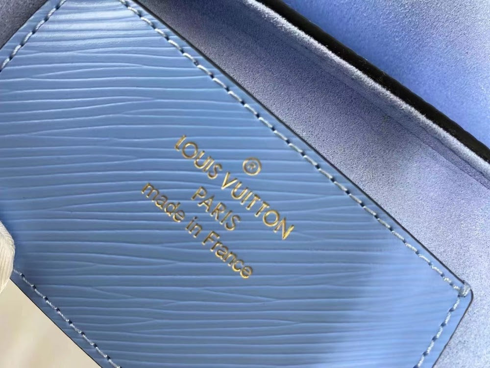 Dragons Bags ln Luxury Bag --67149