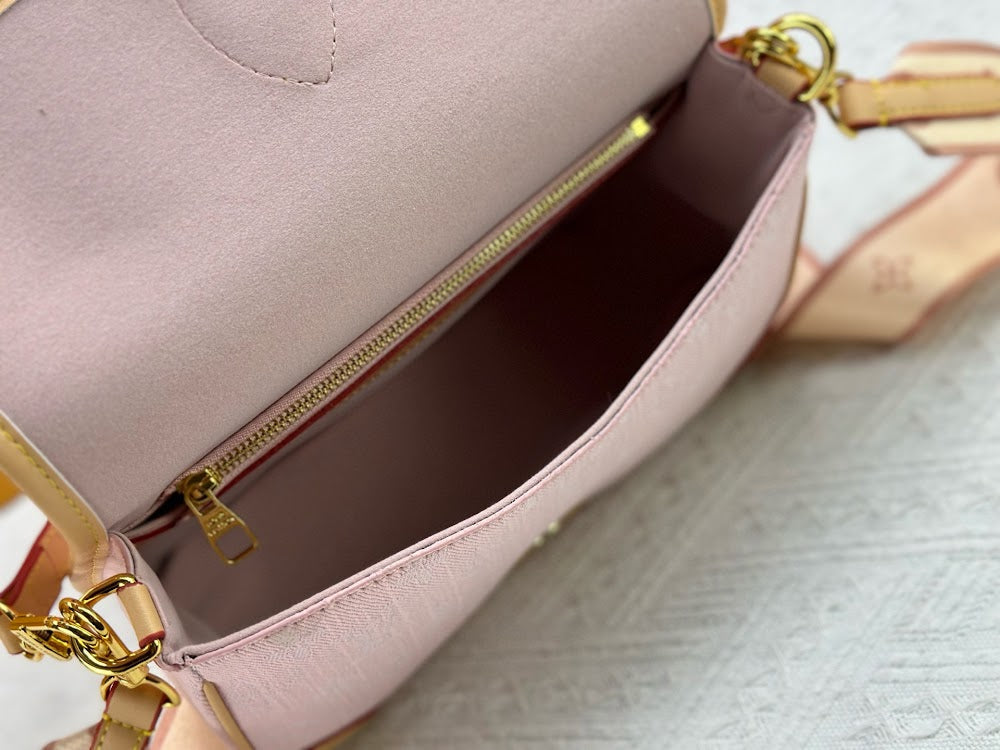 Dragons Bags ln Luxury Bag --81711
