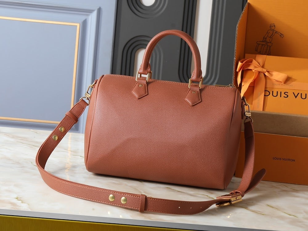 Dragons Bags ln Luxury Bag --77791