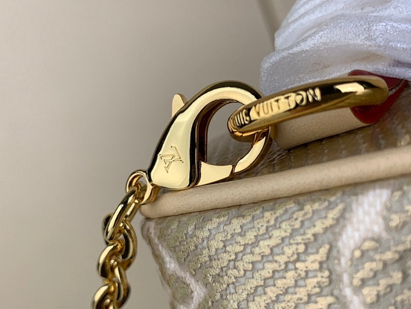 Dragons Bags ln Luxury Bag --57293