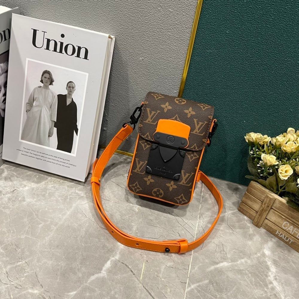 Dragons Bags ln Luxury Bag --70103