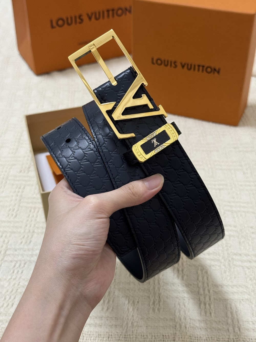 Dragons Bags ln Luxury Belt --100819