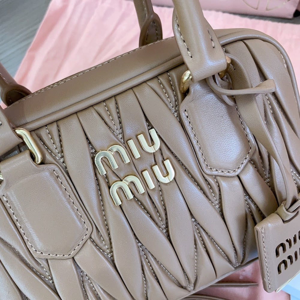 Dragons Bags Miun Miun Luxury Bag --122694
