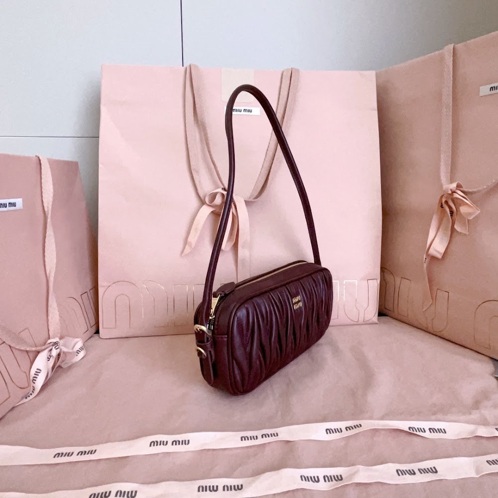 Dragons Bags Miun Miun Luxury Bag --122635