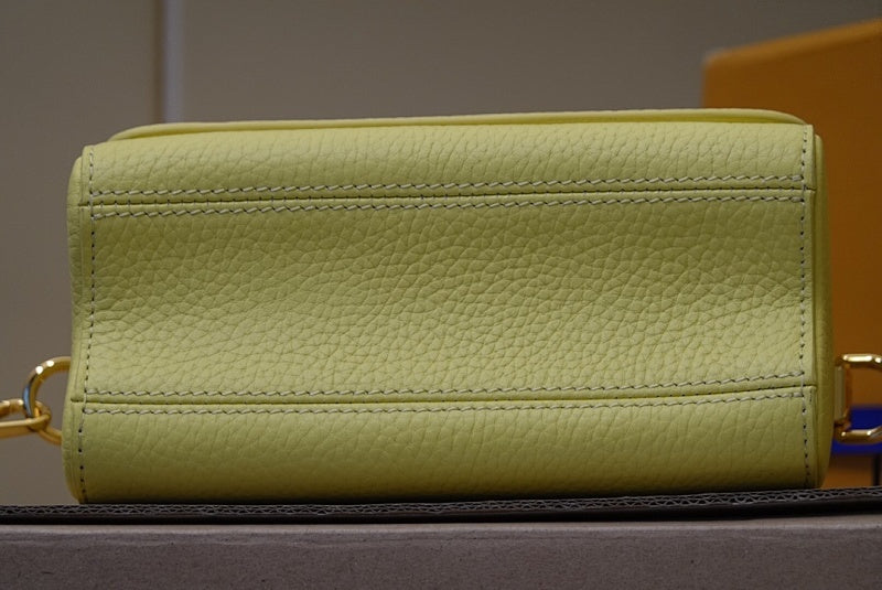 Dragons Bags ln Luxury Bag --60050