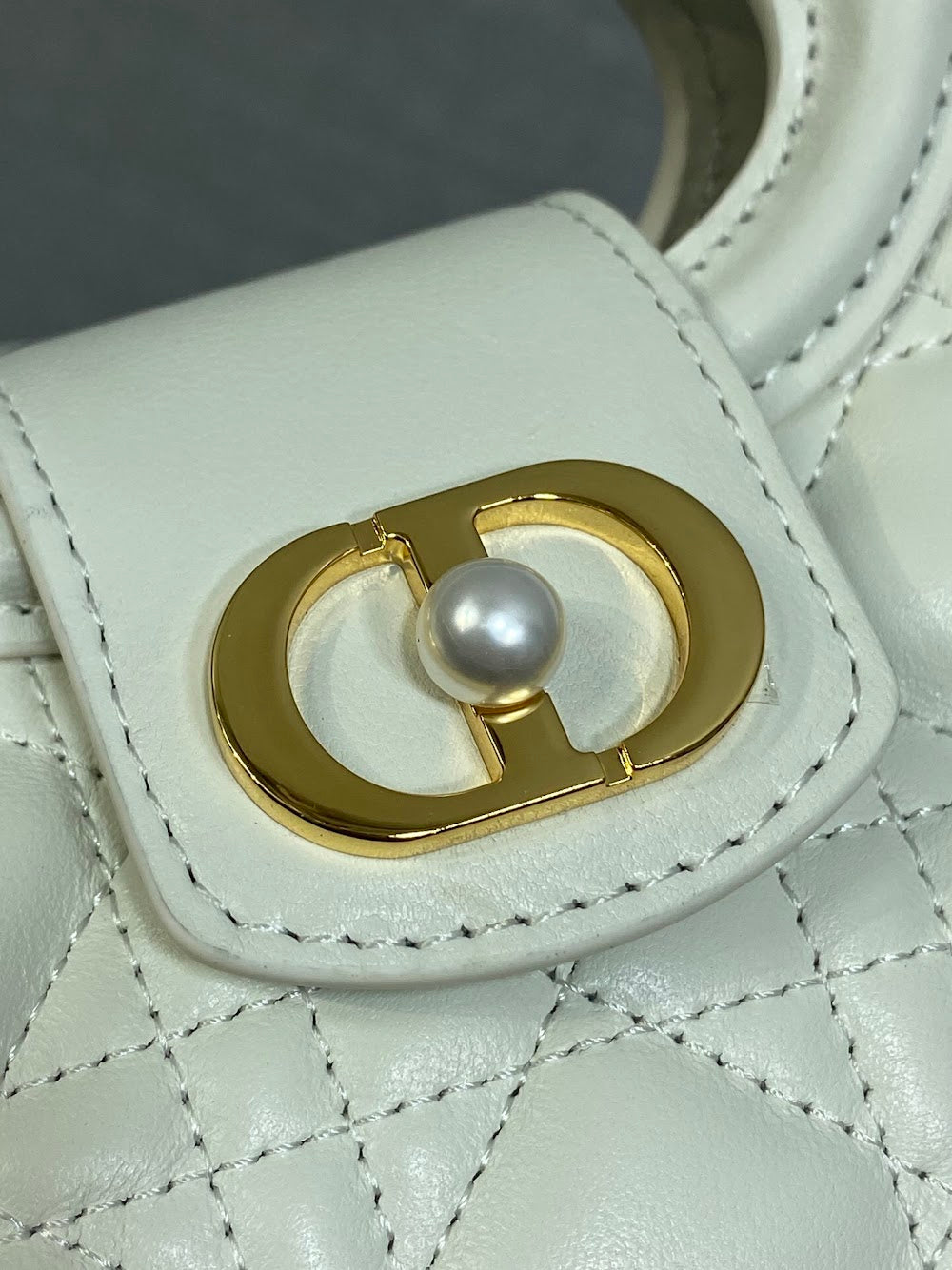 new-designer-premium-bags-nm16877