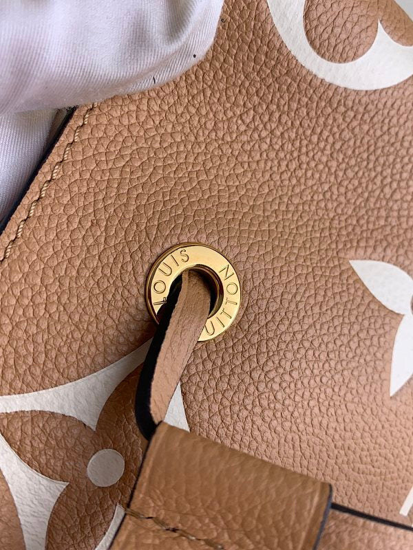 Dragons Bags ln Luxury Bag --61119