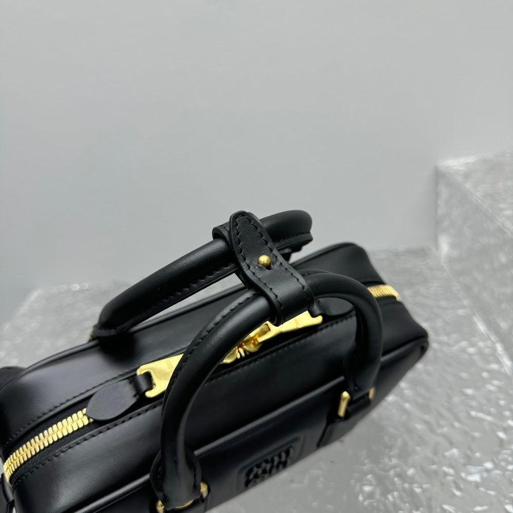 Dragons Bags Miun Miun Luxury Bag --123417