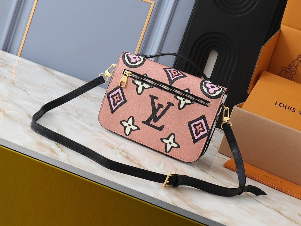Dragons Bags ln Luxury Bag --81595