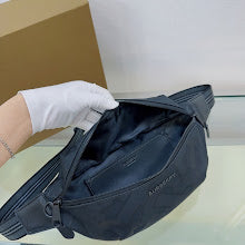 new-luxury-designer-bags-nm5720