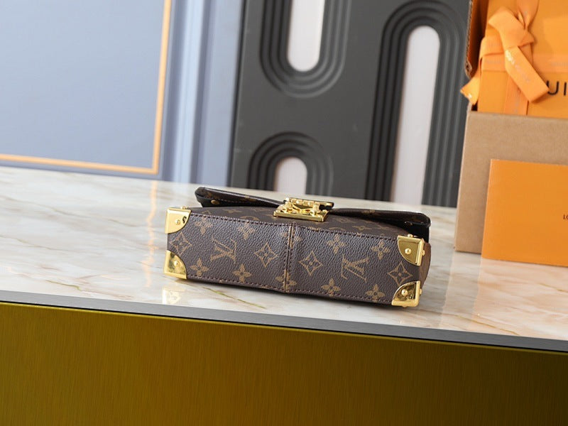 Dragons Bags ln Luxury Bag --81856