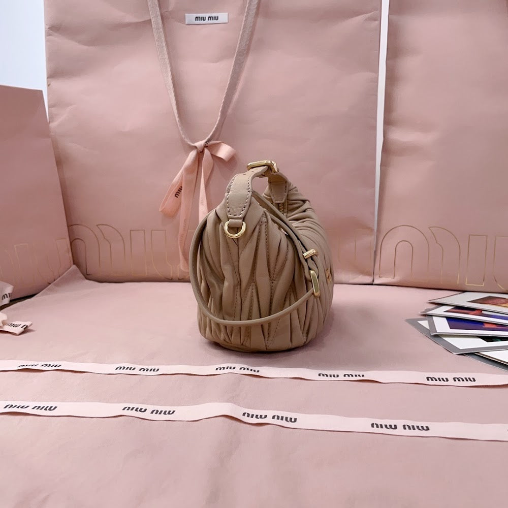Dragons Bags Miun Miun Luxury Bag --123706