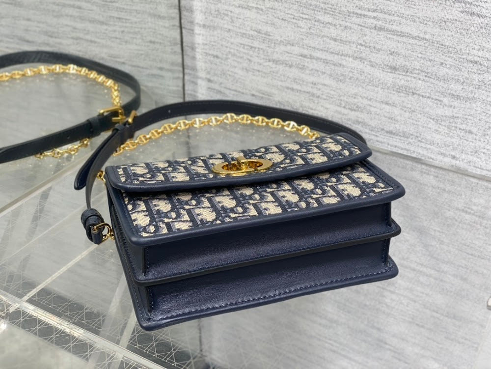 Dragons BagsDiorn Luxury Bag --115045