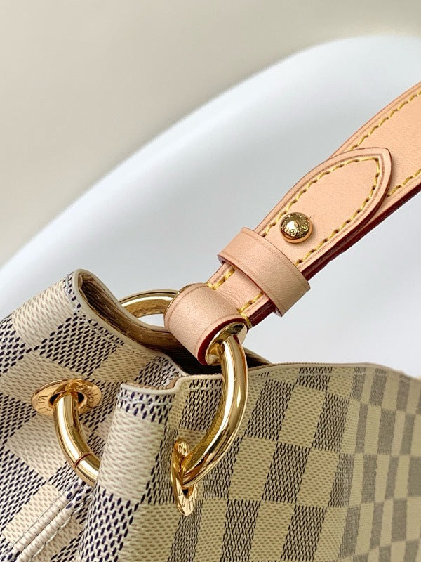 Dragons Bags ln Luxury Bag --81837