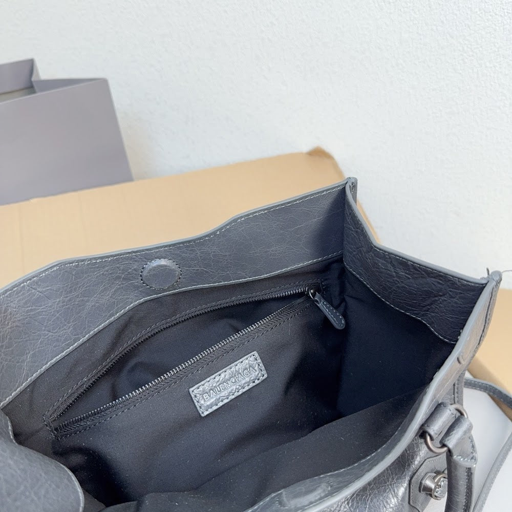 Dragons Bags Balenciaga Luxury Bag --111695