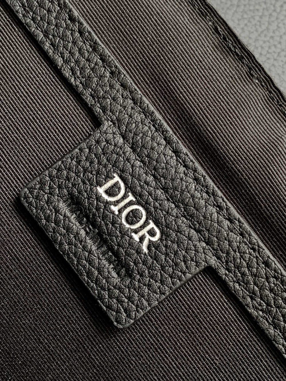 Dragons BagsDiorn Luxury Bag --115160