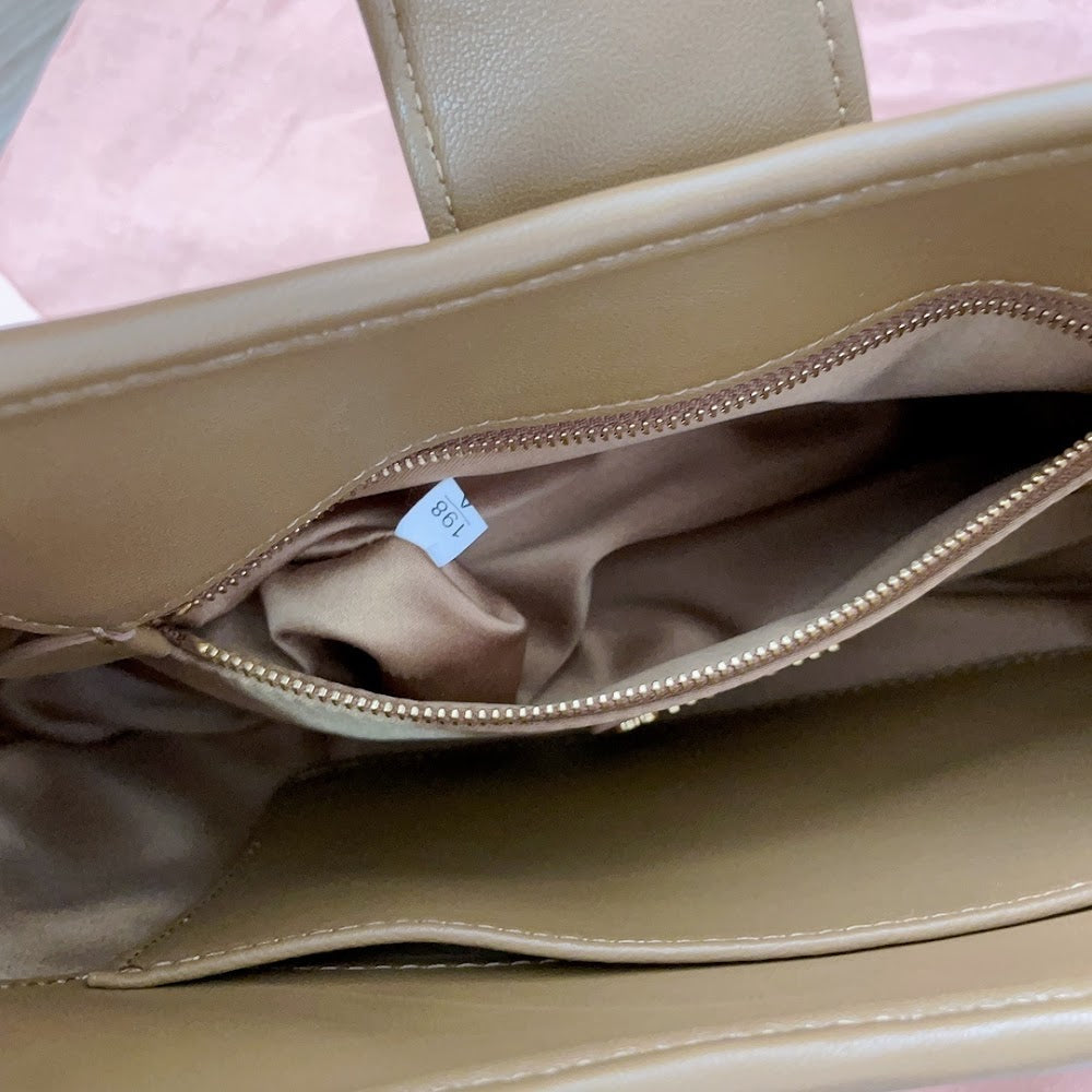 Dragons Bags Miun Miun Luxury Bag --123259