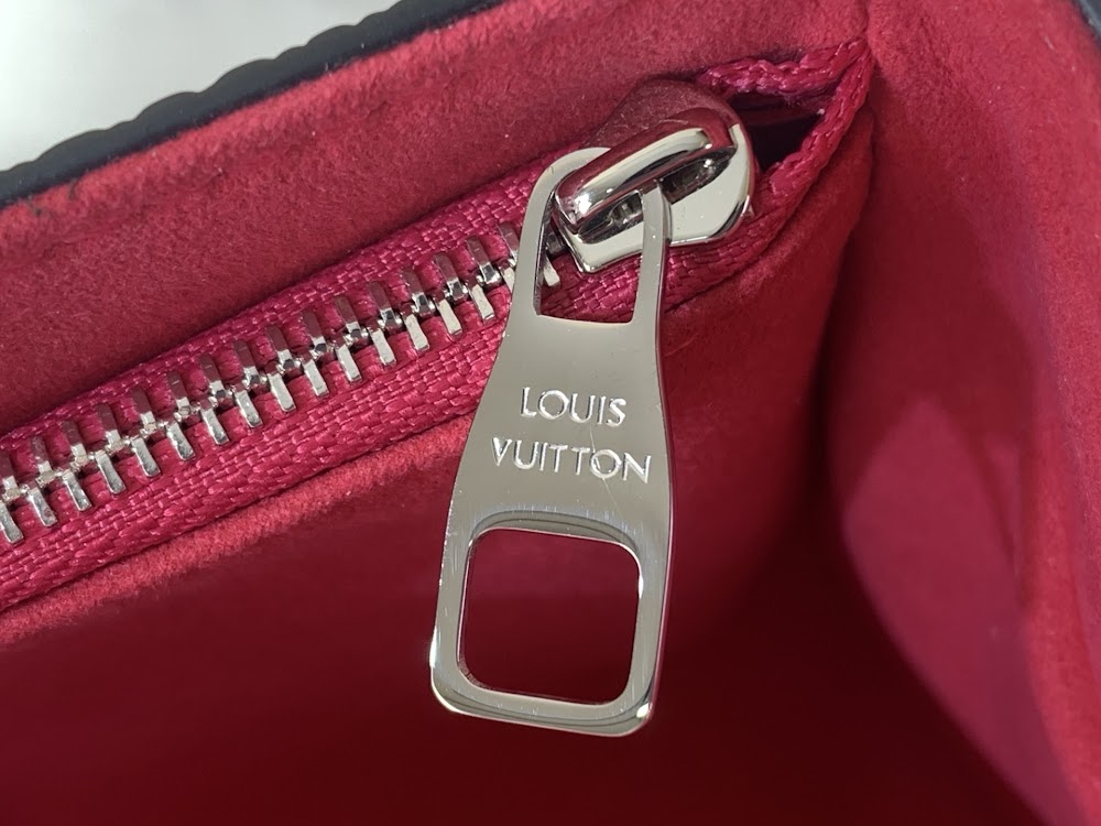 Dragons Bags ln Luxury Bag --63013