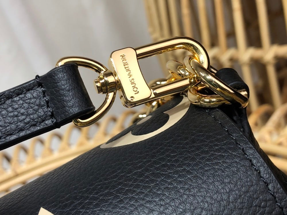 Dragons Bags ln Luxury Bag --60085