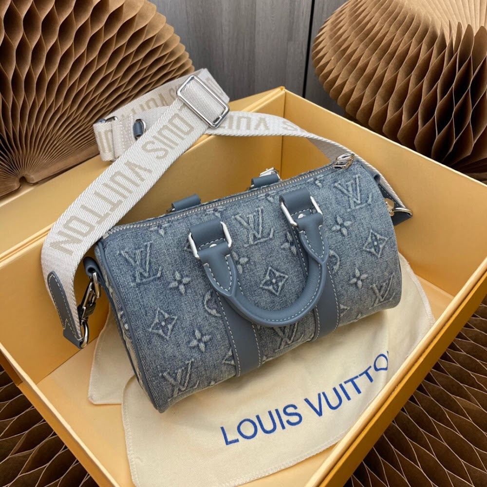 Dragons Bags ln Luxury Bag --81392