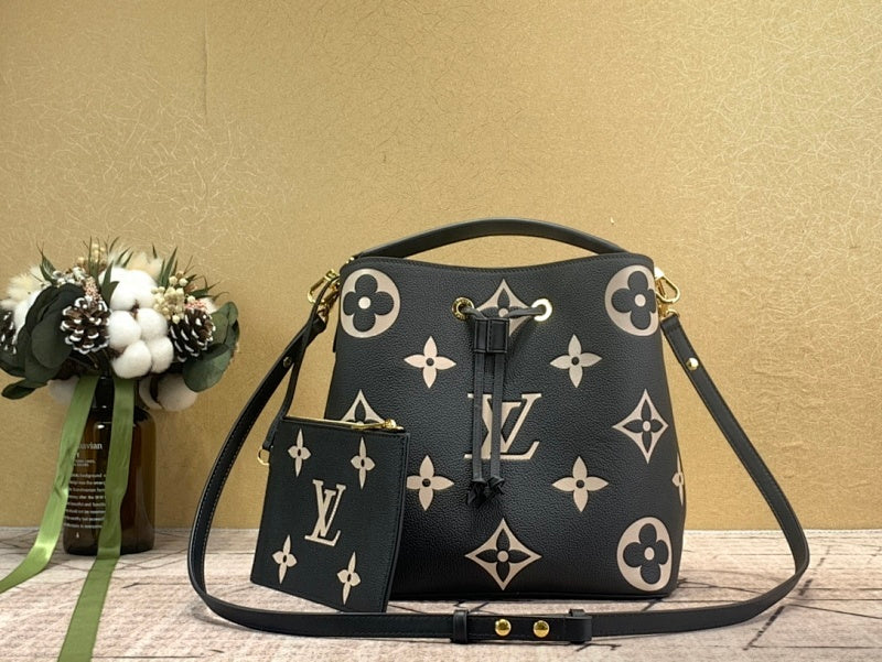 Dragons Bags ln Luxury Bag --56840