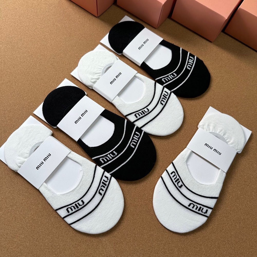 Dragons Bags Premium Luxury Socks --98426