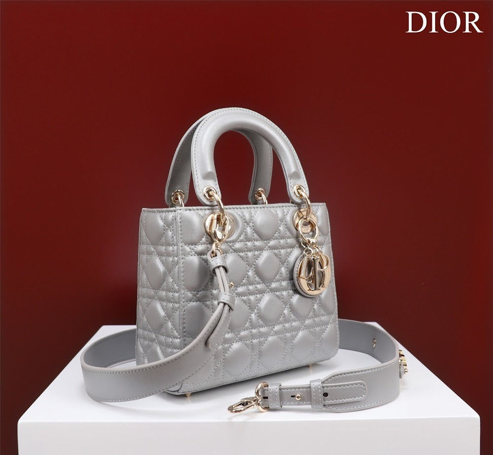 Dragons BagsDiorn Luxury Bag --115927