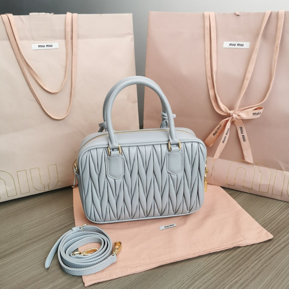 Dragons Bags Miun Miun Luxury Bag --123311