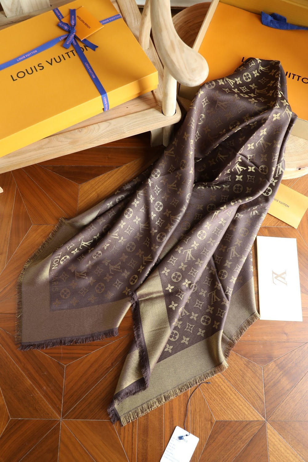 Dragons Bags Premium Designer Scarf --99457